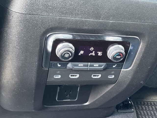 Used 2024 GMC Yukon Denali Ultimate image 24