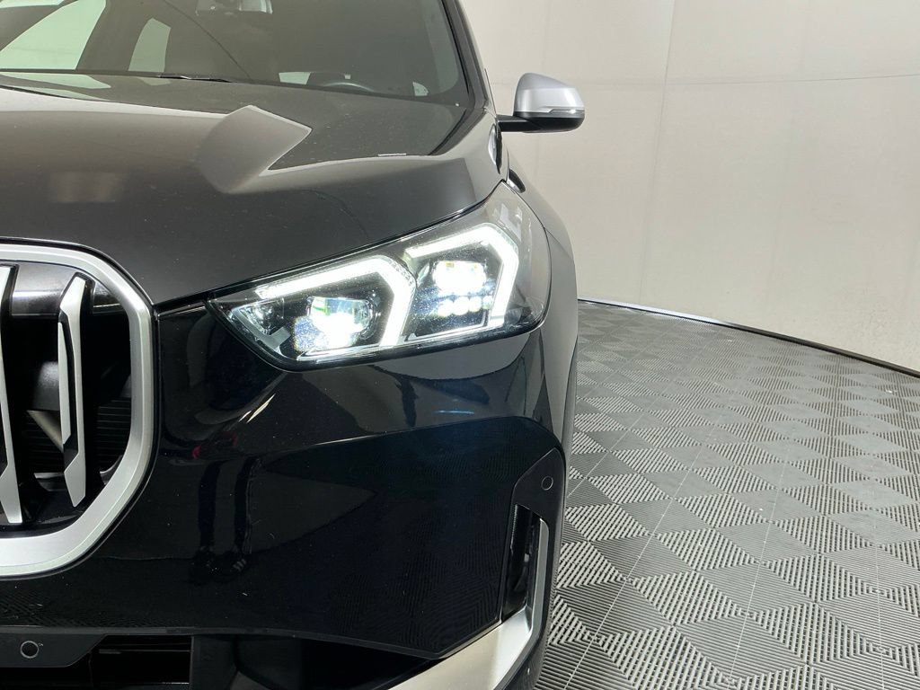 Used 2023 BMW X1 xDrive28i w/ Convenience Package AWD/4WD image 8