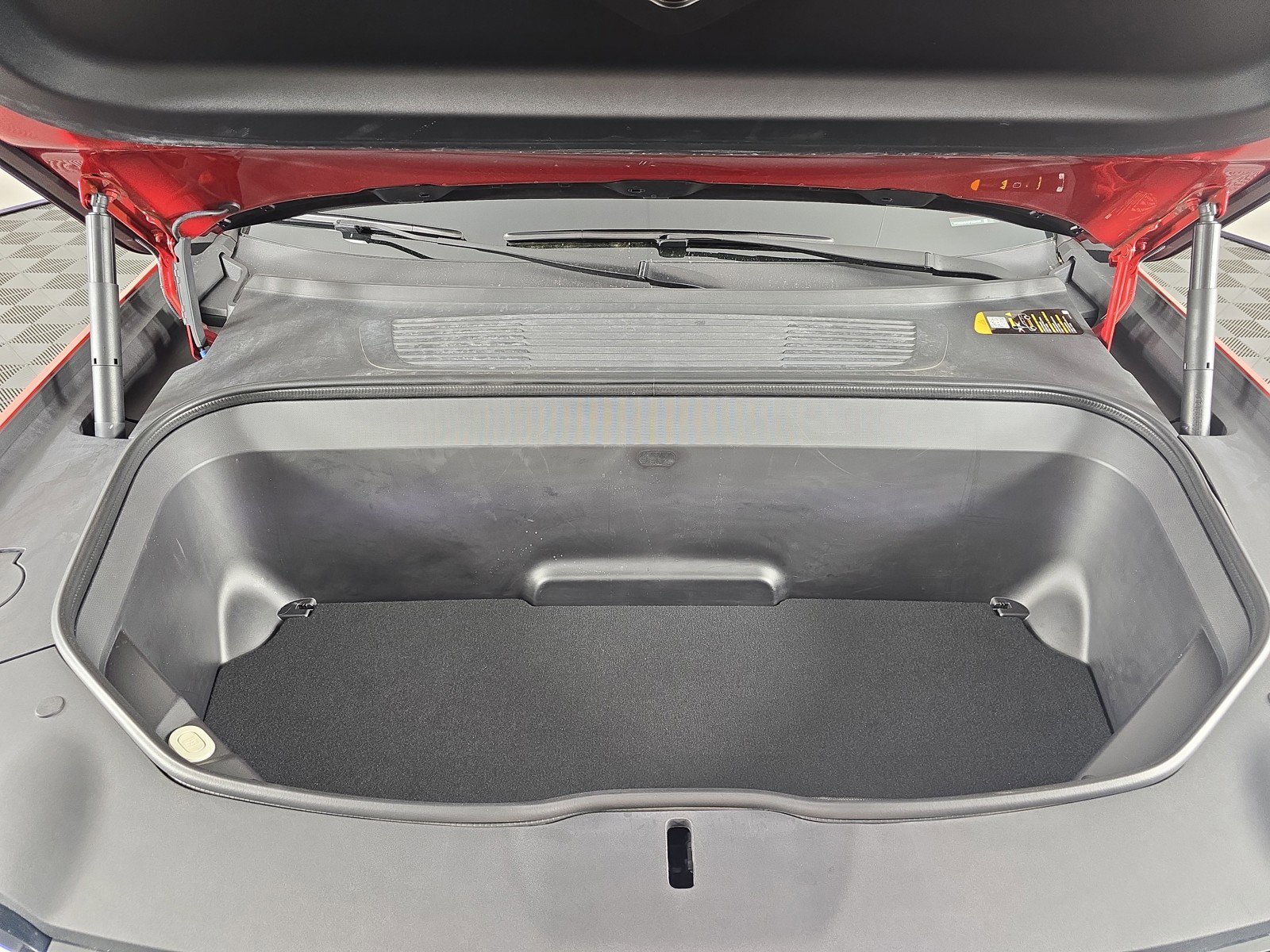 Used 2023 Rivian R1S Adventure image 14