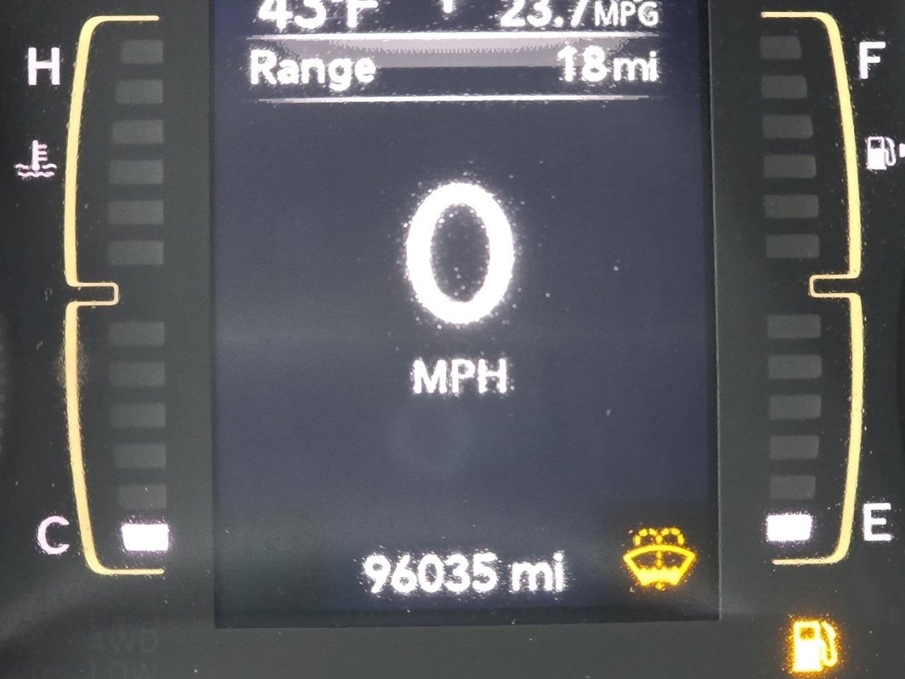 Used 2019 Jeep Cherokee Latitude Plus image 13