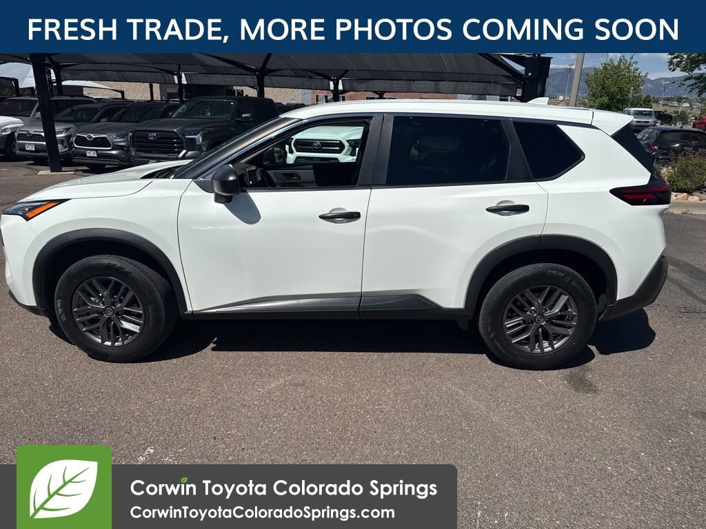 Used 2021 Nissan Rogue S AWD/4WD image 4