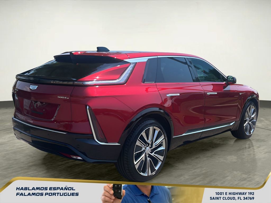 Used 2024 Cadillac Lyriq Luxury w/ LPO, Floor Liner Package image 6