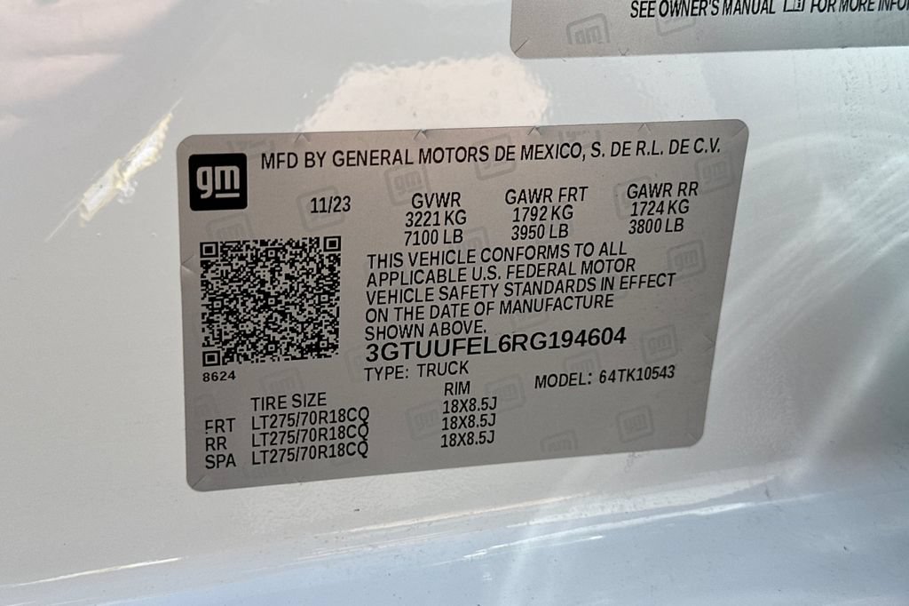 Used 2024 GMC Sierra 1500 AT4X AWD/4WD image 30