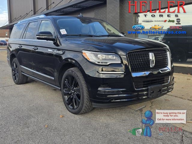 Used 2022 Lincoln Navigator L Reserve w/ Monochromatic Package