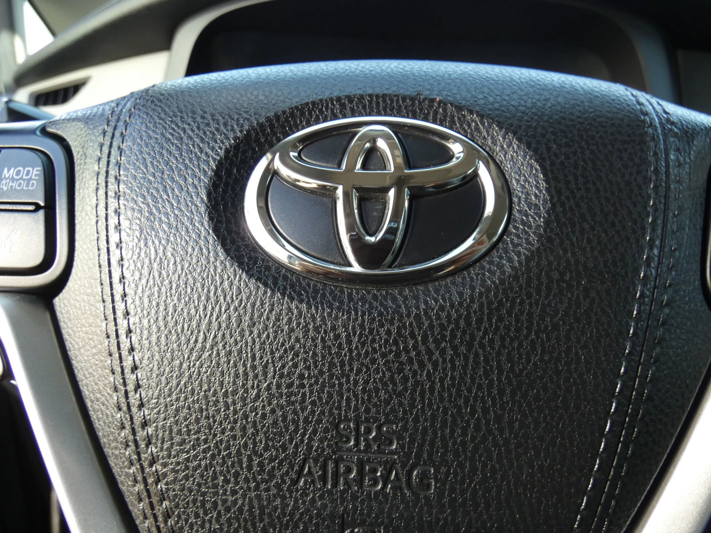 Used 2018 Toyota Sienna Limited image 58