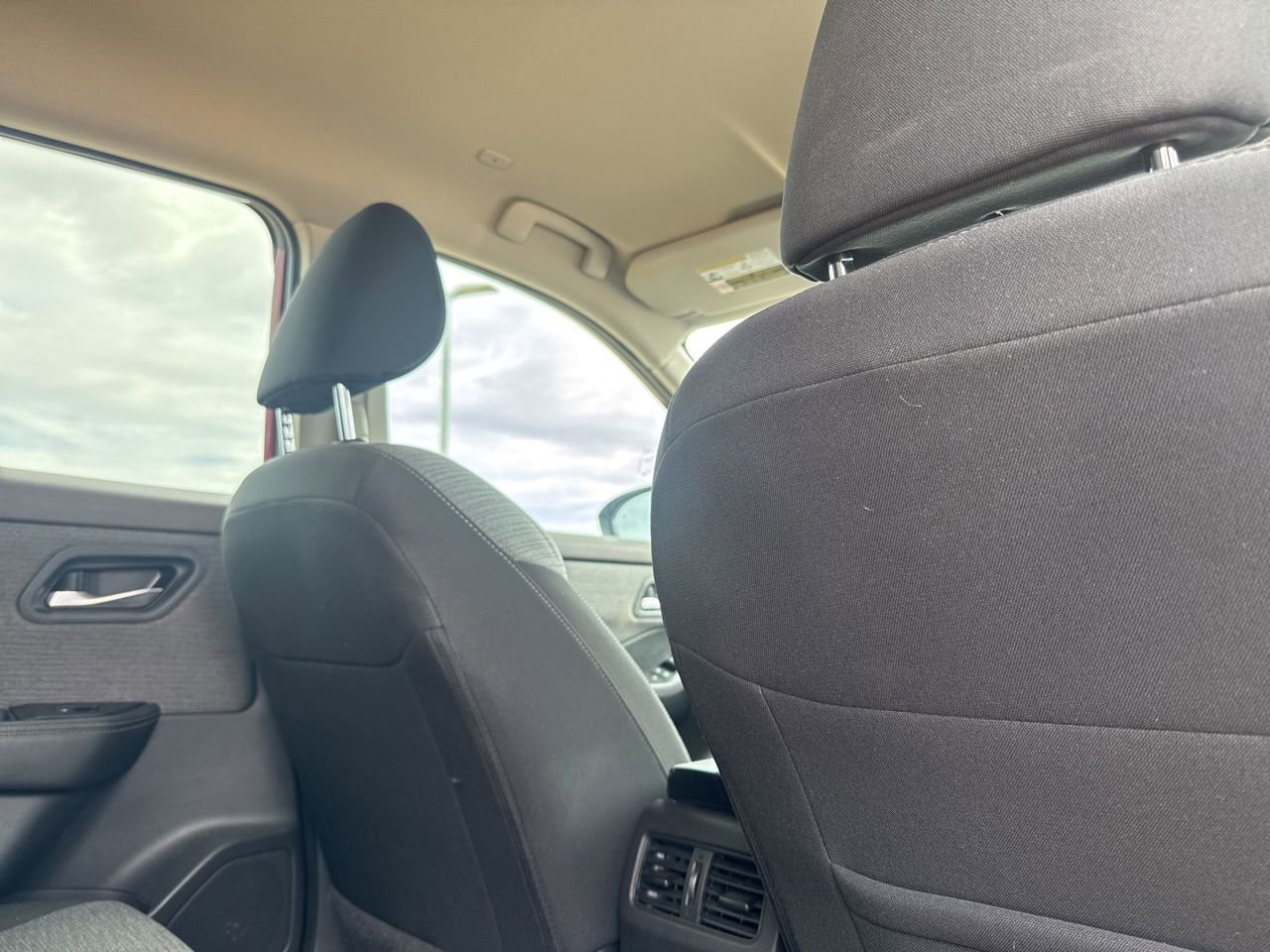 Certified 2023 Nissan Rogue SV FWD image 26