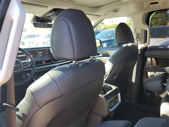 New 2026 Kia Carnival SX image 11
