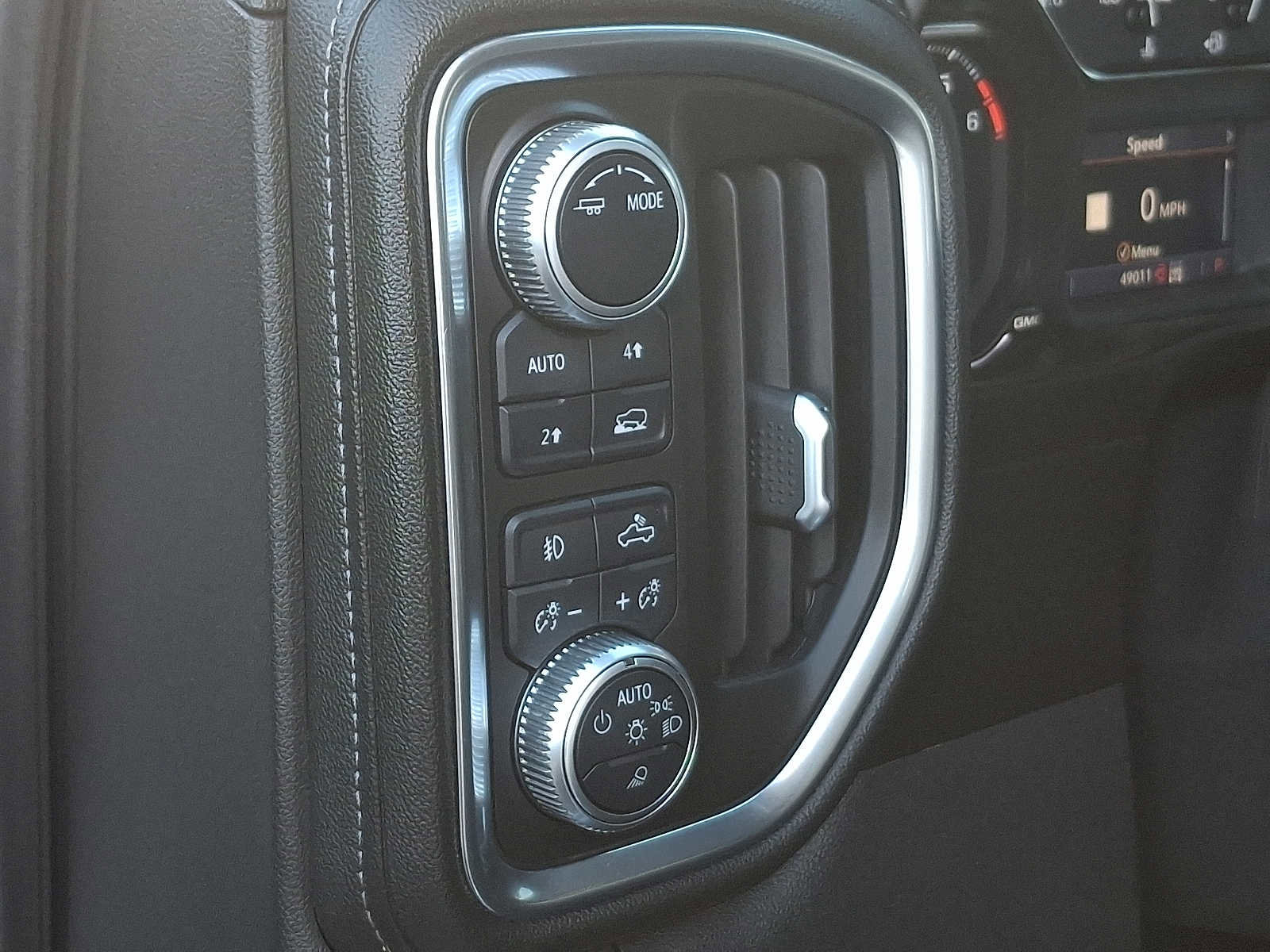 Used 2020 GMC Sierra 1500 SLT w/ SLT Premium Plus Package image 27