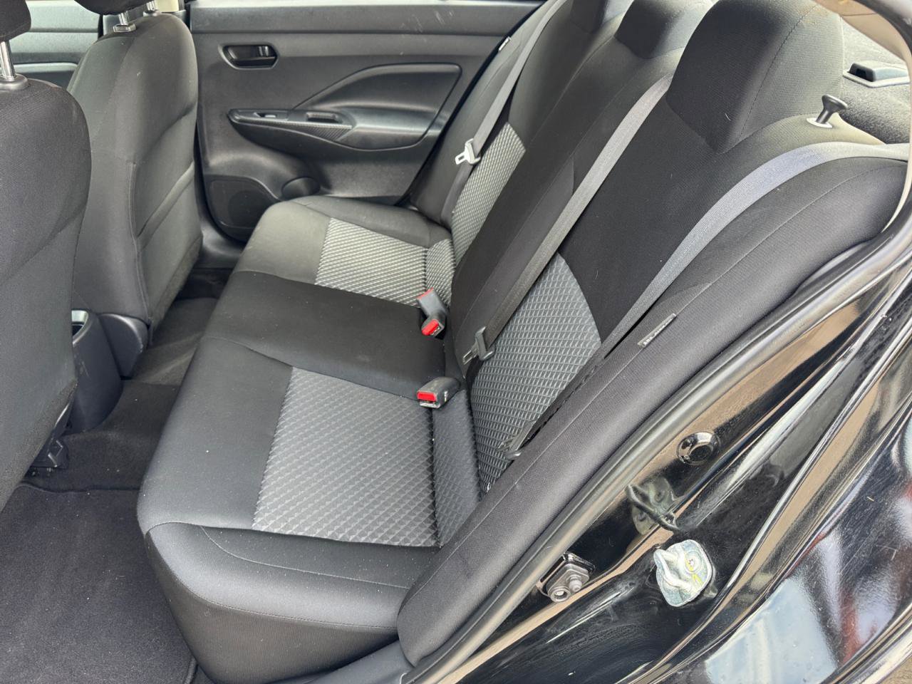 Used 2021 Nissan Versa S image 6