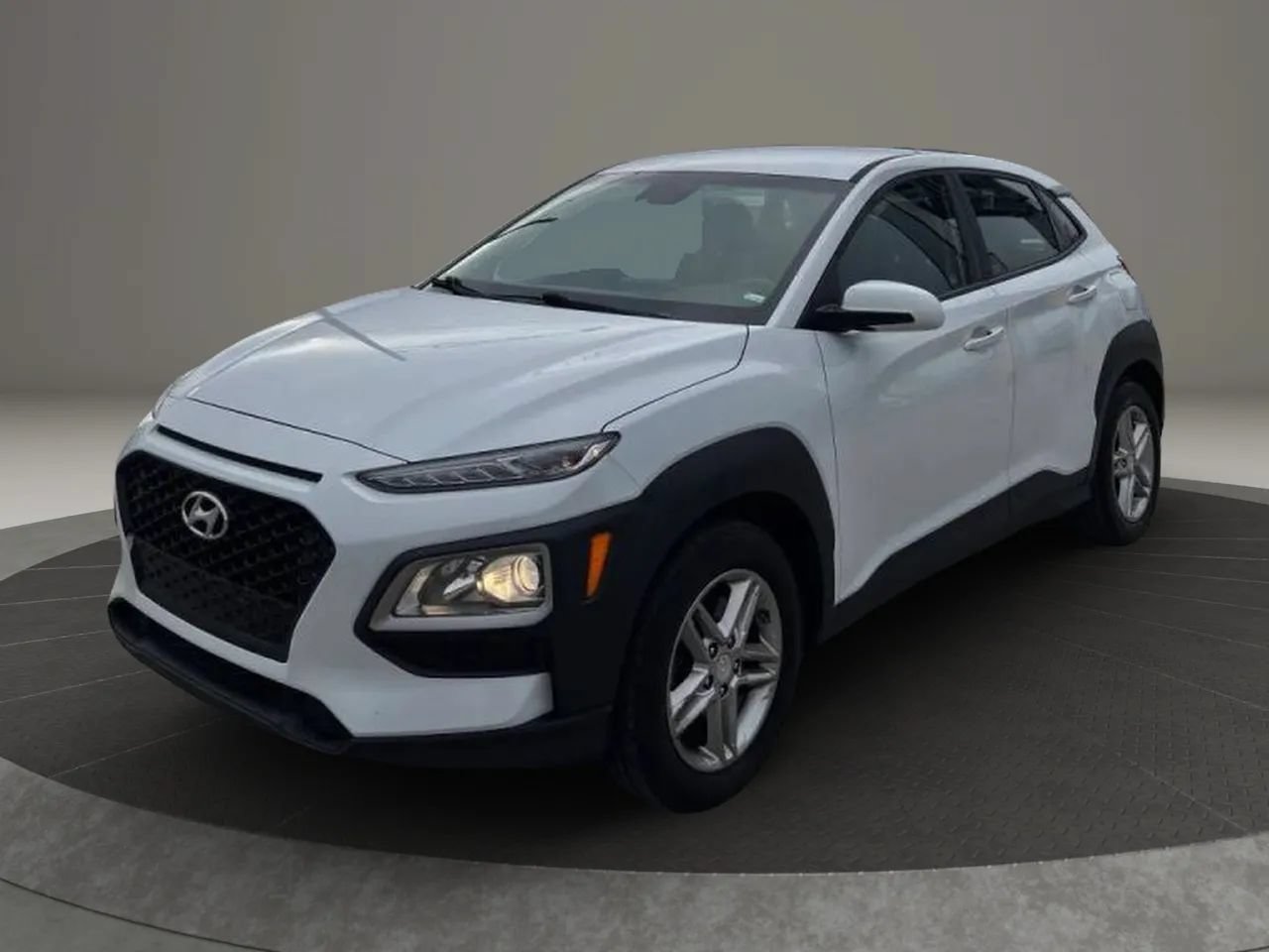 Used 2019 Hyundai Kona SE AWD/4WD image 2