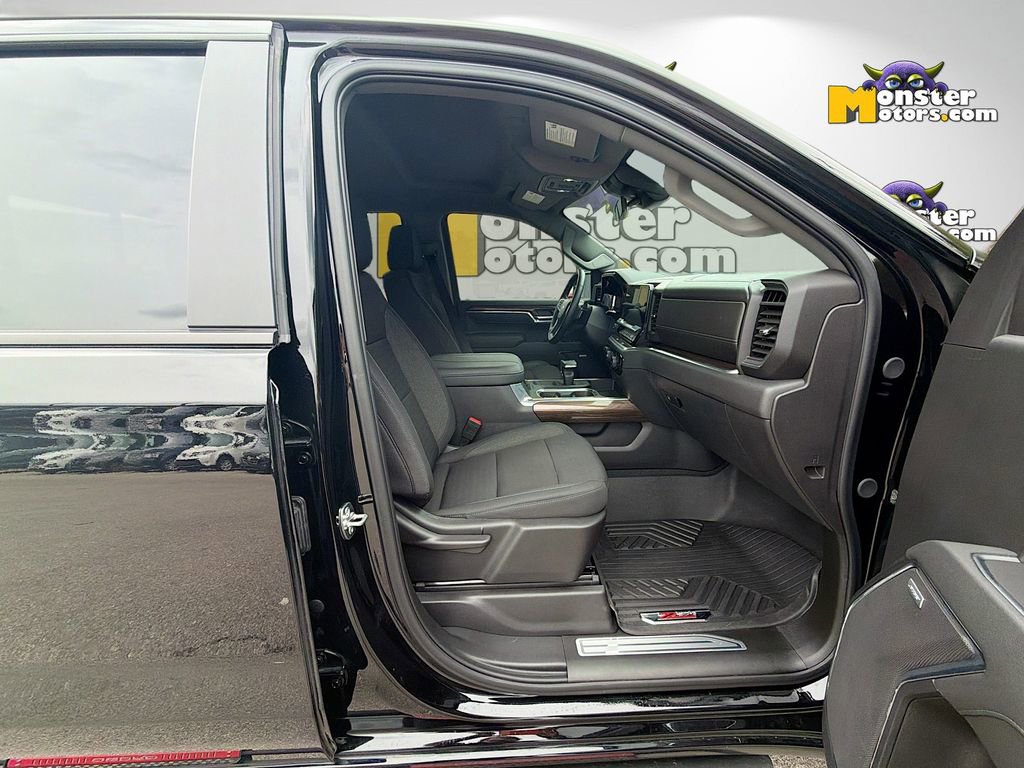 Used 2025 Chevrolet Silverado 1500 LT Trail Boss w/ Convenience Package II image 30