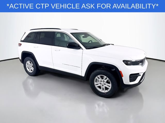 New 2025 Jeep Grand Cherokee Laredo image 1