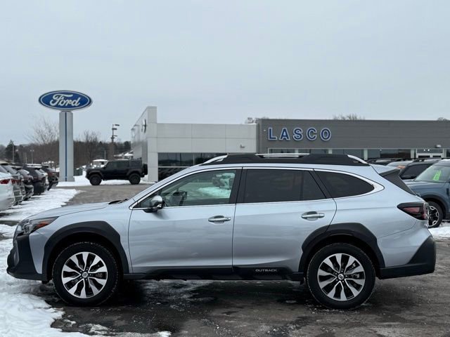 Used 2024 Subaru Outback Touring image 39