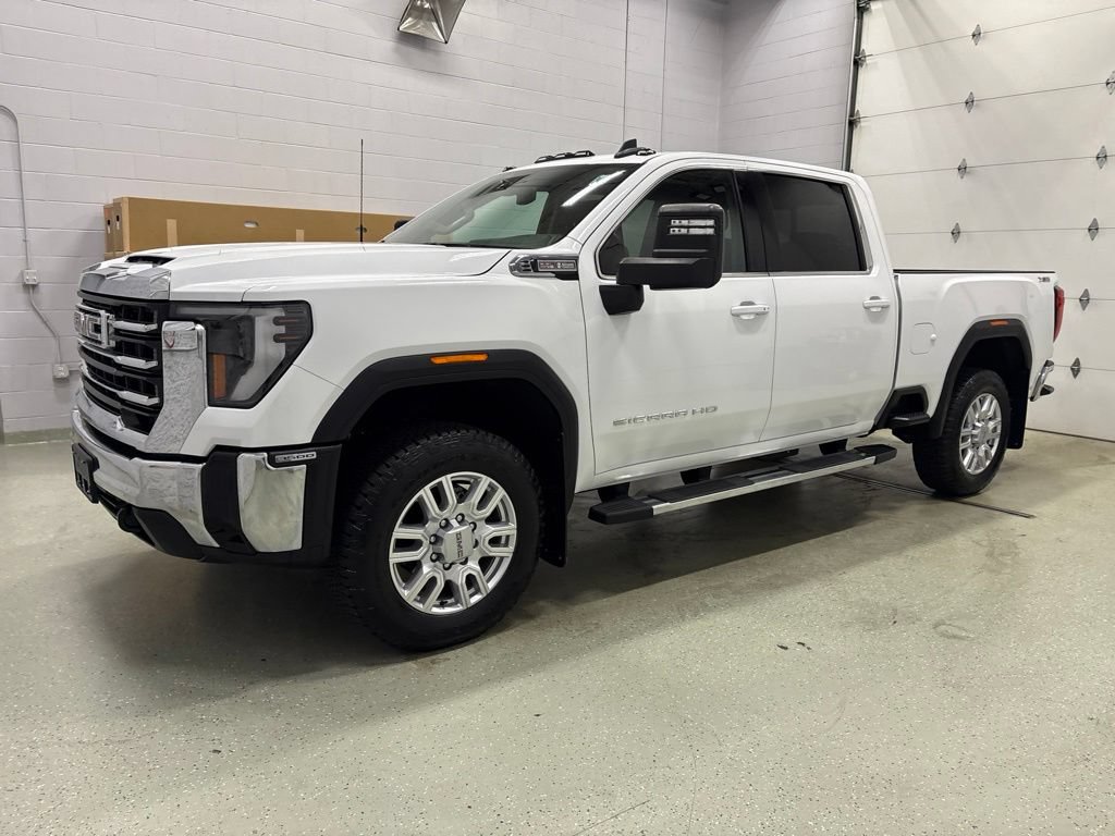 Certified 2024 GMC Sierra 3500 SLE w/ SLE Value Package AWD/4WD image 9