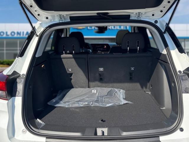 New 2026 Chevrolet TrailBlazer LT w/ LT Cold Weather Package AWD/4WD image 31