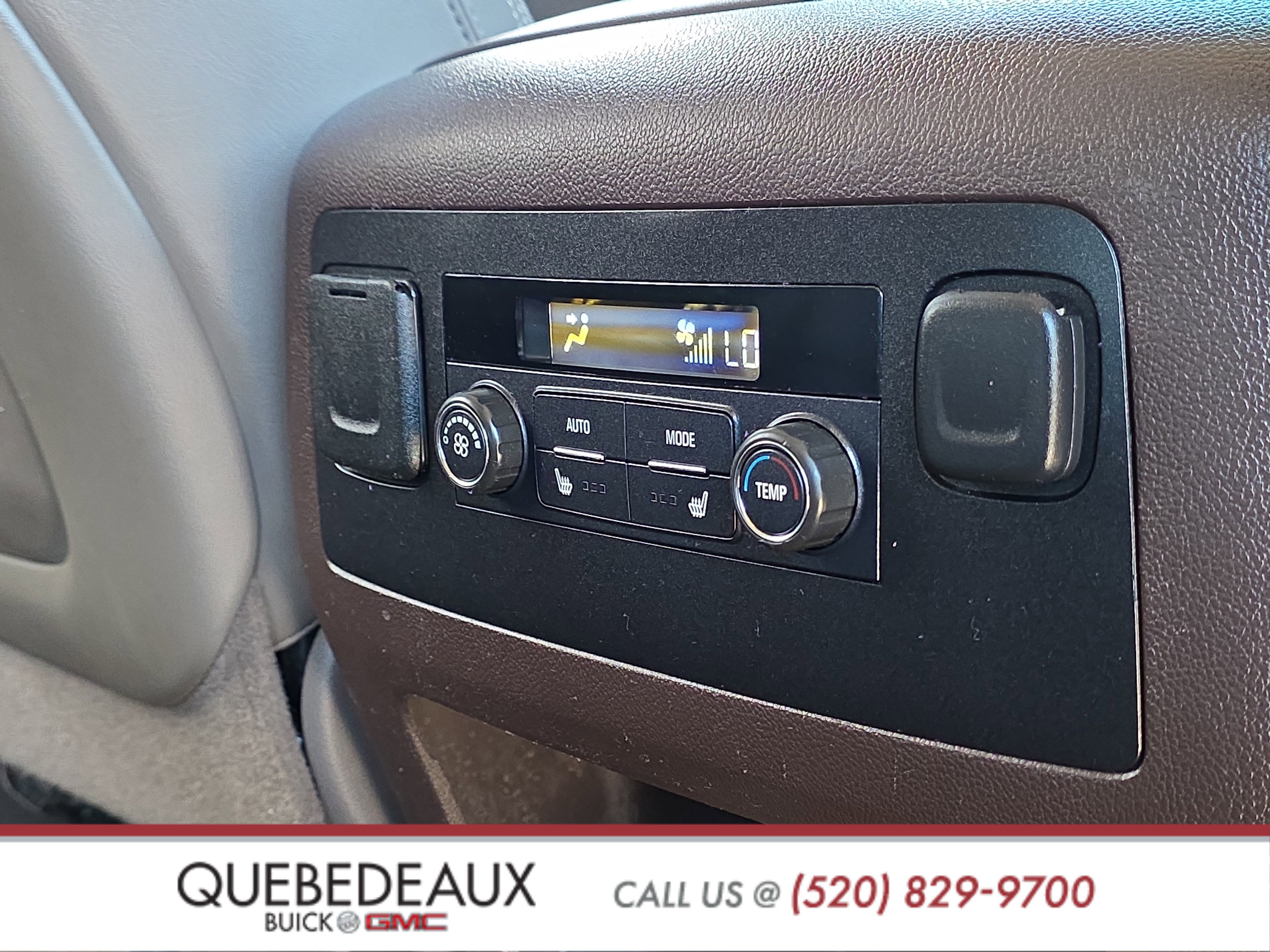 Used 2016 GMC Yukon Denali AWD/4WD image 31