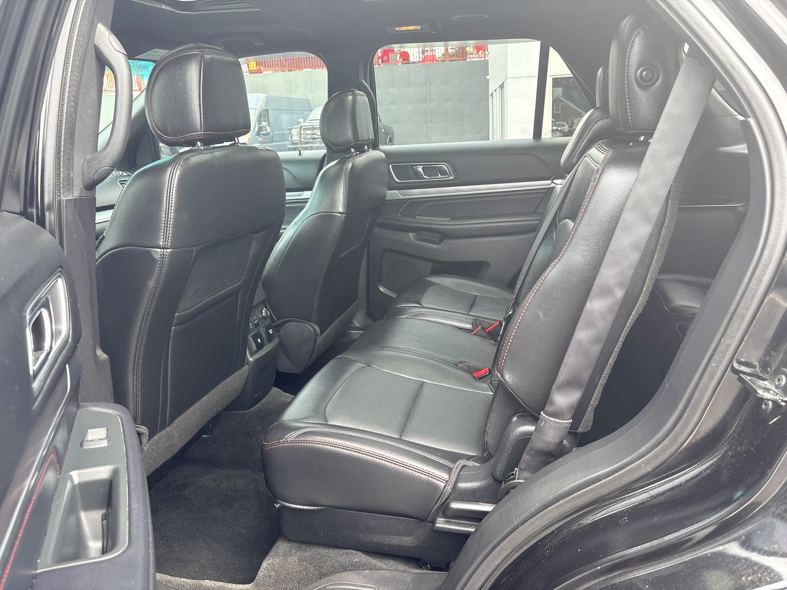 Used 2016 Ford Explorer Sport w/ Equipment Group 401A AWD/4WD image 15