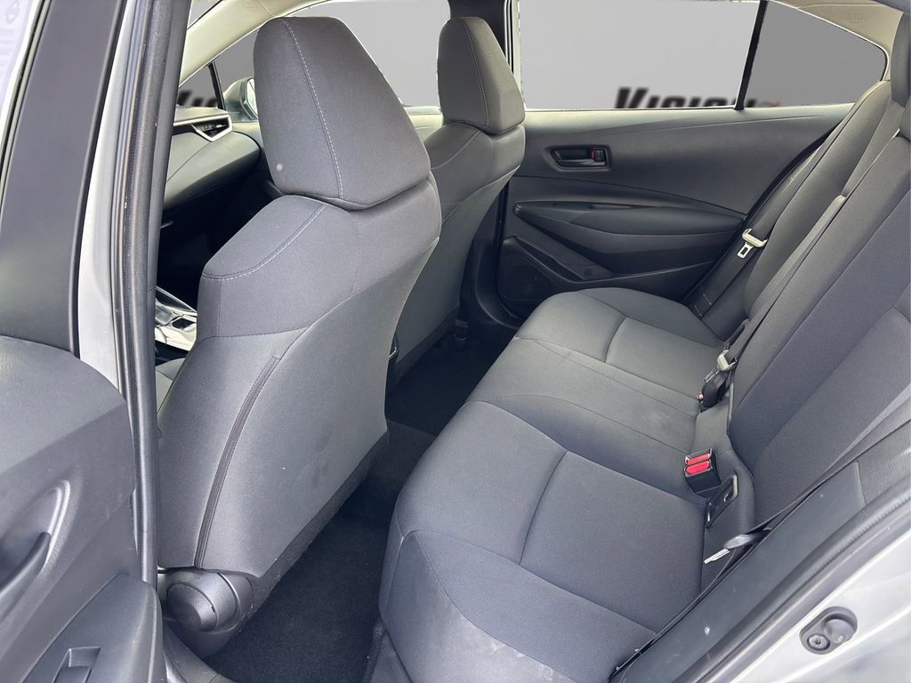 Used 2022 Toyota Corolla LE image 10
