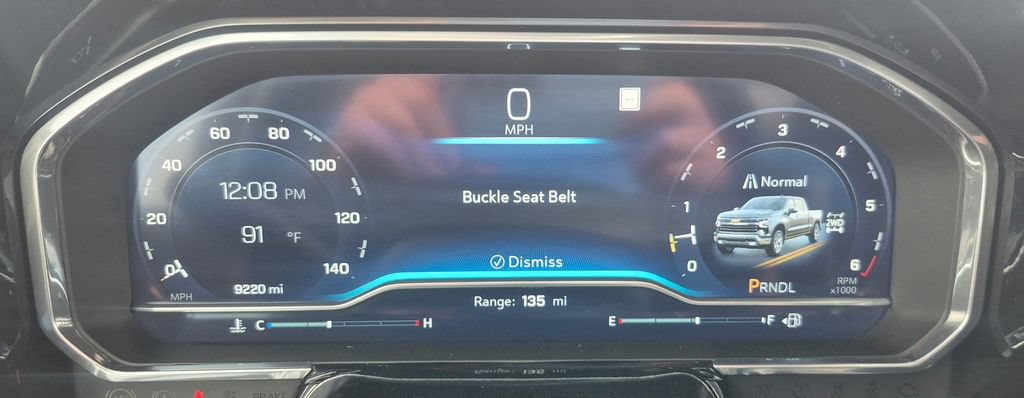Used 2023 Chevrolet Silverado 1500 LT AWD/4WD image 7