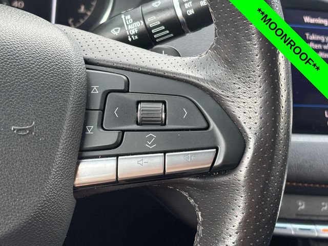 Used 2023 Cadillac XT4 Sport w/ Cold Weather Package AWD/4WD image 15