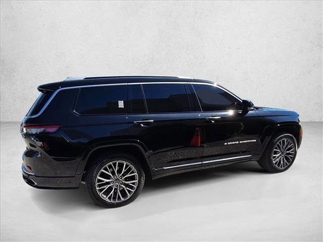 Used 2023 Jeep Grand Cherokee L Summit image 4