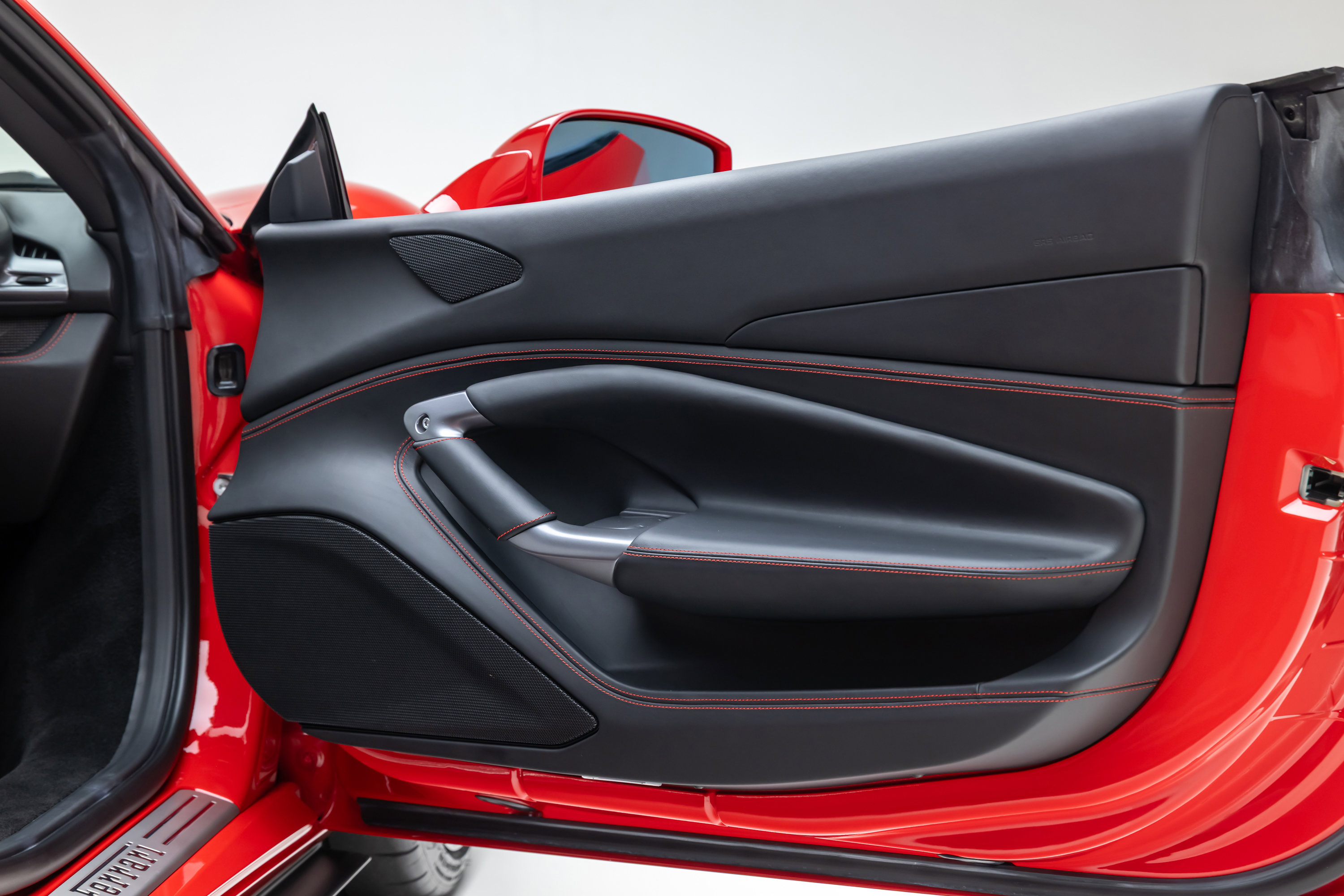 Certified 2020 Ferrari F8 Tributo image 29