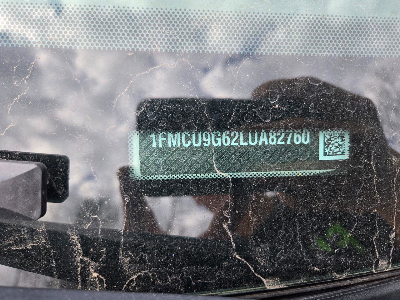 Used 2020 Ford Escape SE image 20