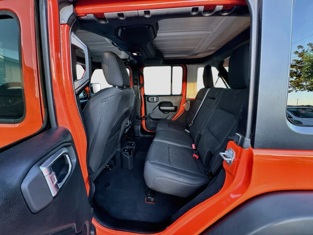 Used 2018 Jeep Wrangler Unlimited Sport S AWD/4WD image 27
