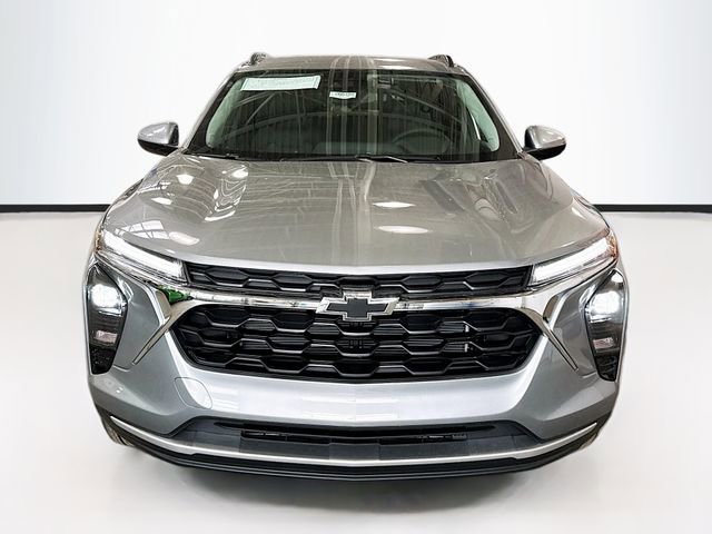 New 2026 Chevrolet Trax LT w/ Driver Confidence Package image 4