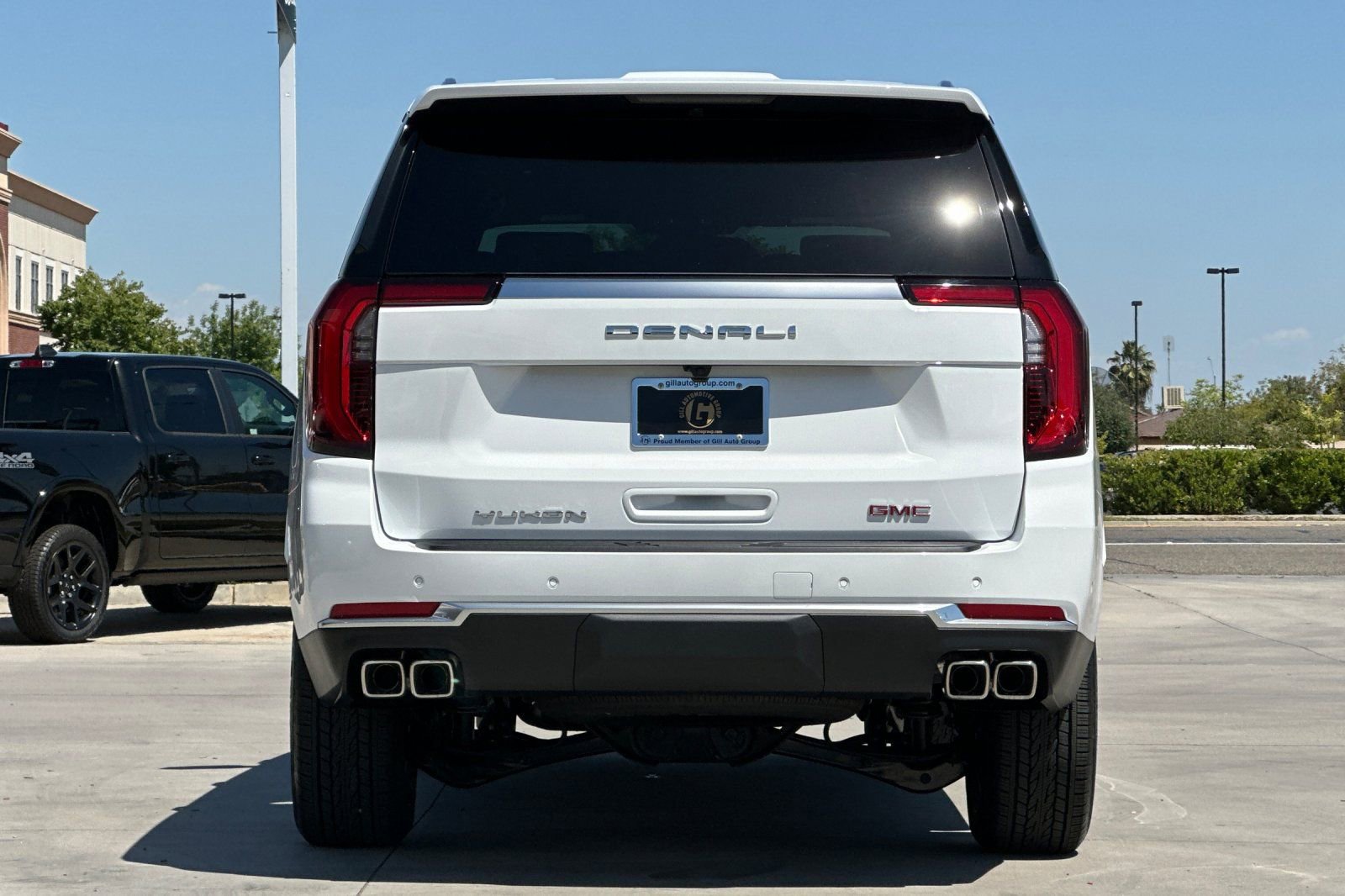 New 2026 GMC Yukon XL Denali w/ Sun & Power Step Package AWD/4WD image 5