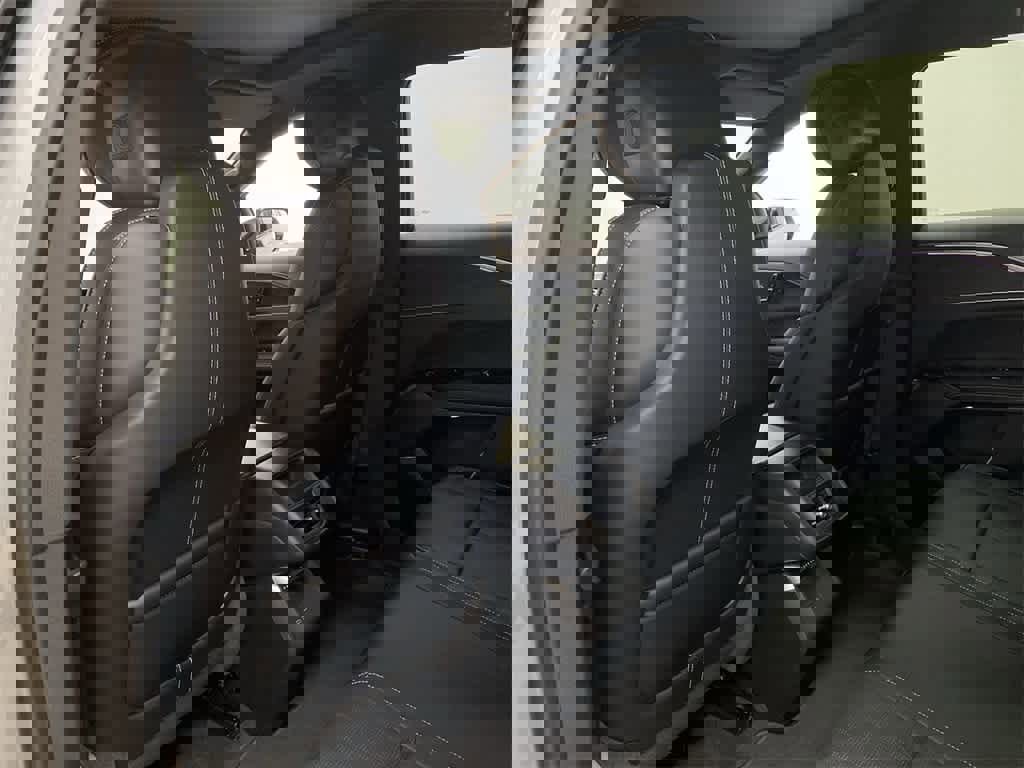 Certified 2026 Cadillac Lyriq Sport image 16