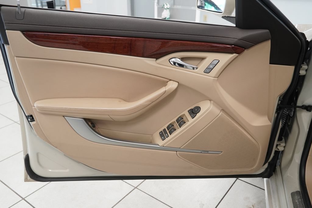 Used 2011 Cadillac CTS Luxury AWD/4WD image 15