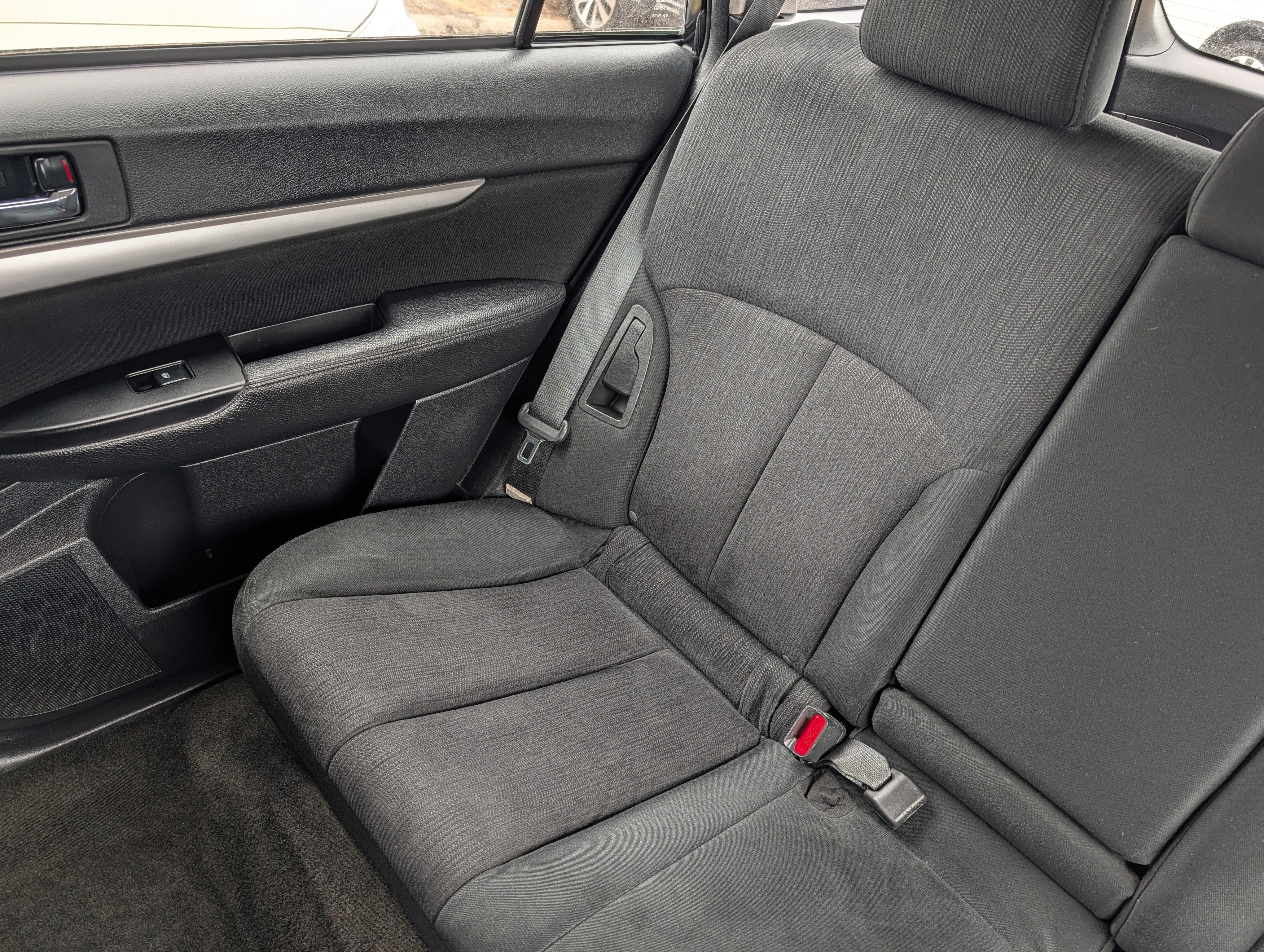 Used 2014 Subaru Outback 2.5i w/ Alloy Wheel Package image 12