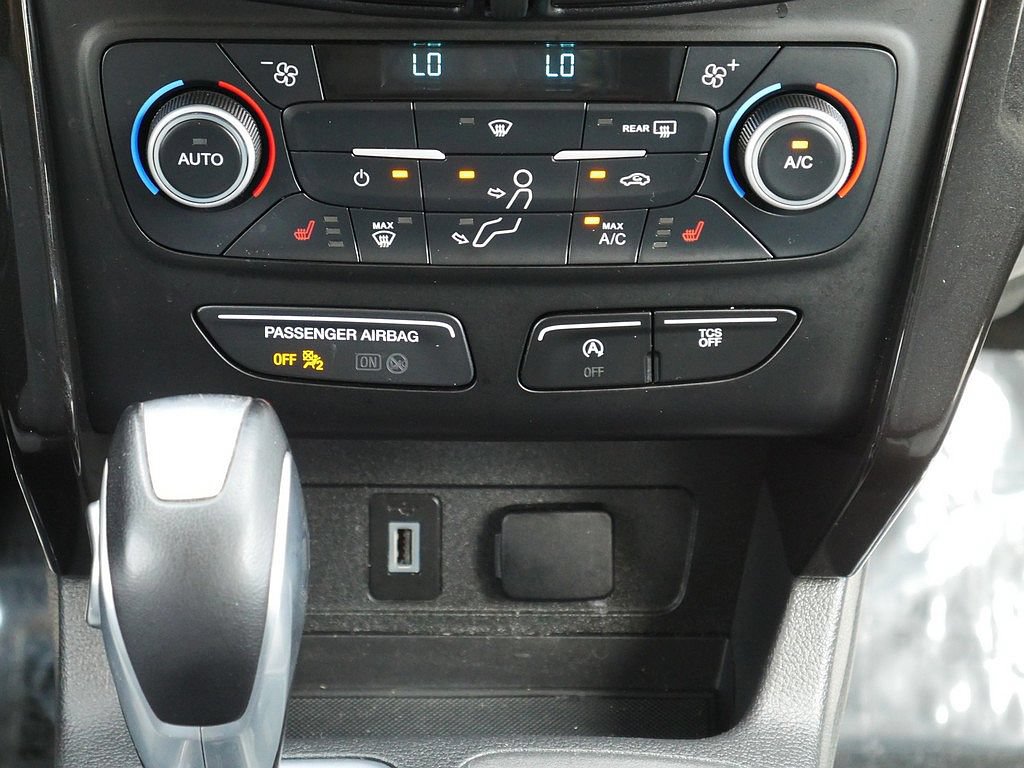 Used 2019 Ford Escape SE AWD/4WD image 23