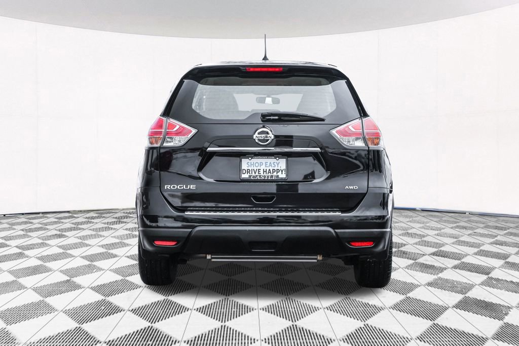Used 2015 Nissan Rogue S image 12