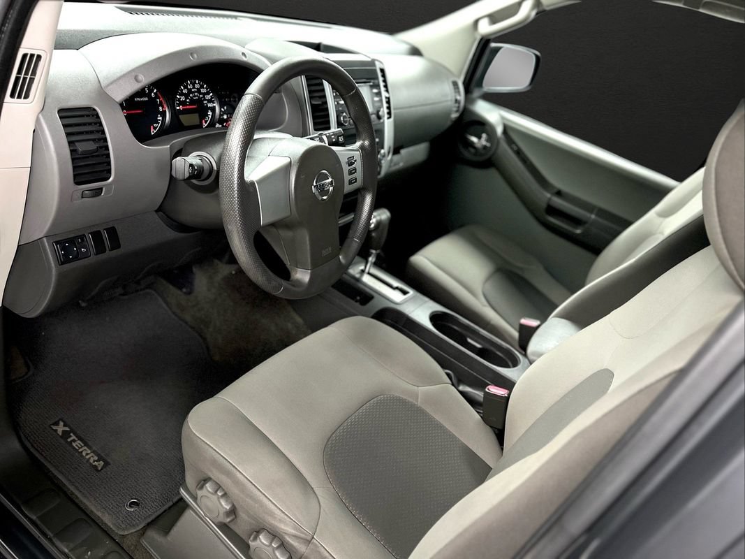 Used 2013 Nissan Xterra S RWD image 11