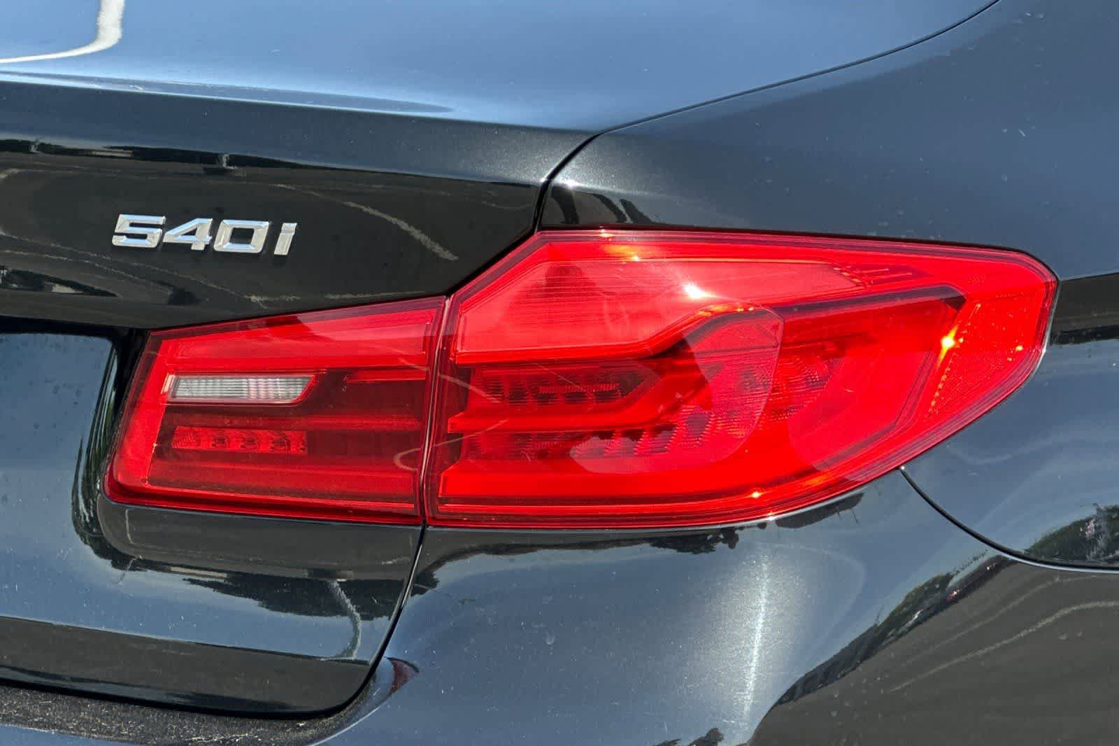 Used 2017 BMW 540i RWD image 32