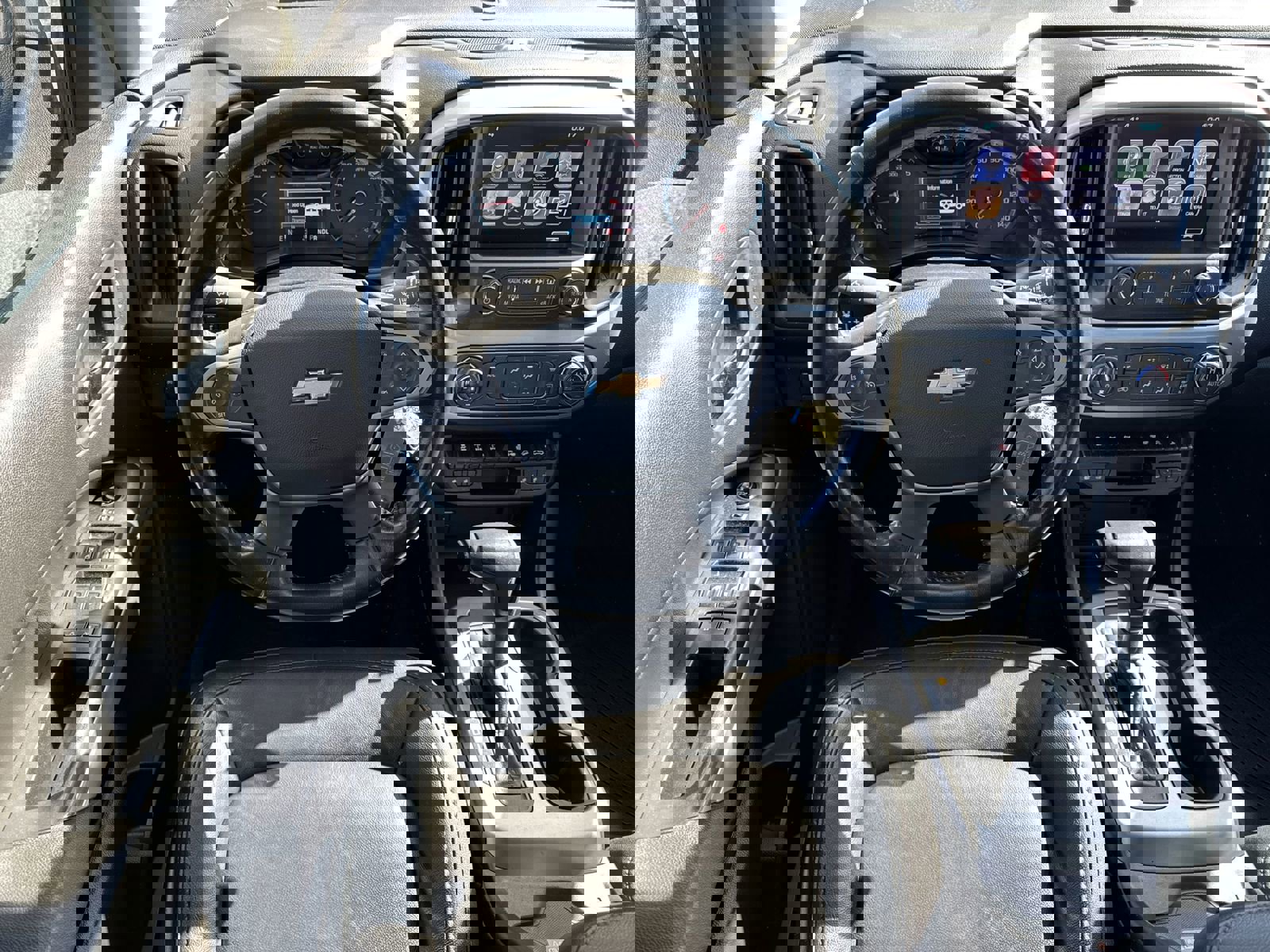 Used 2018 Chevrolet Colorado ZR2 AWD/4WD image 28