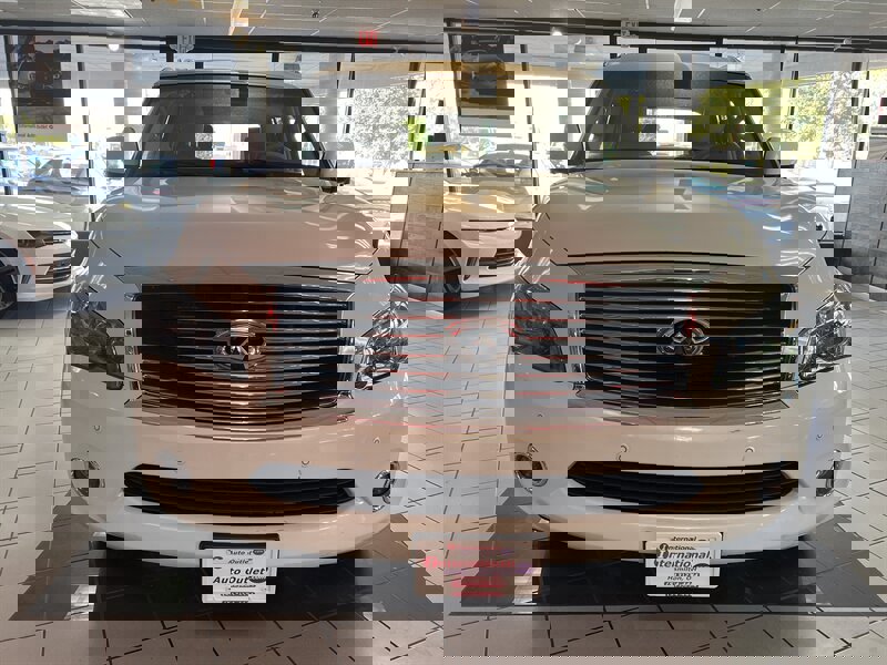 Used 2014 INFINITI QX80 2WD image 3