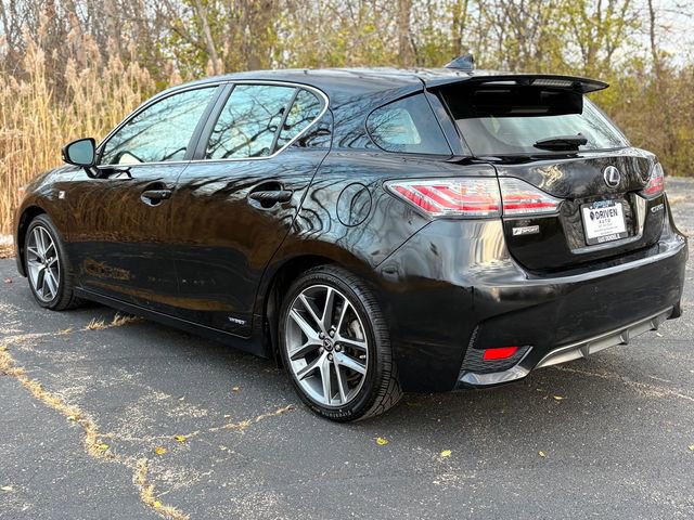 Used 2017 Lexus CT 200h image 16