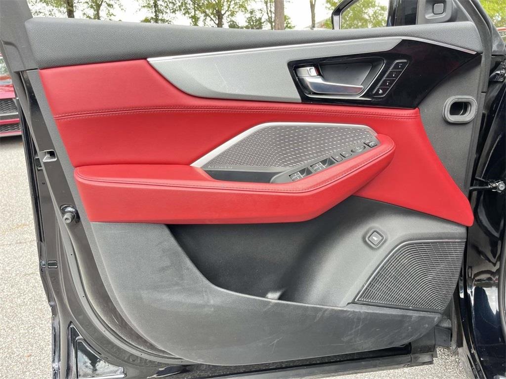 Used 2023 Acura MDX A-Spec image 9