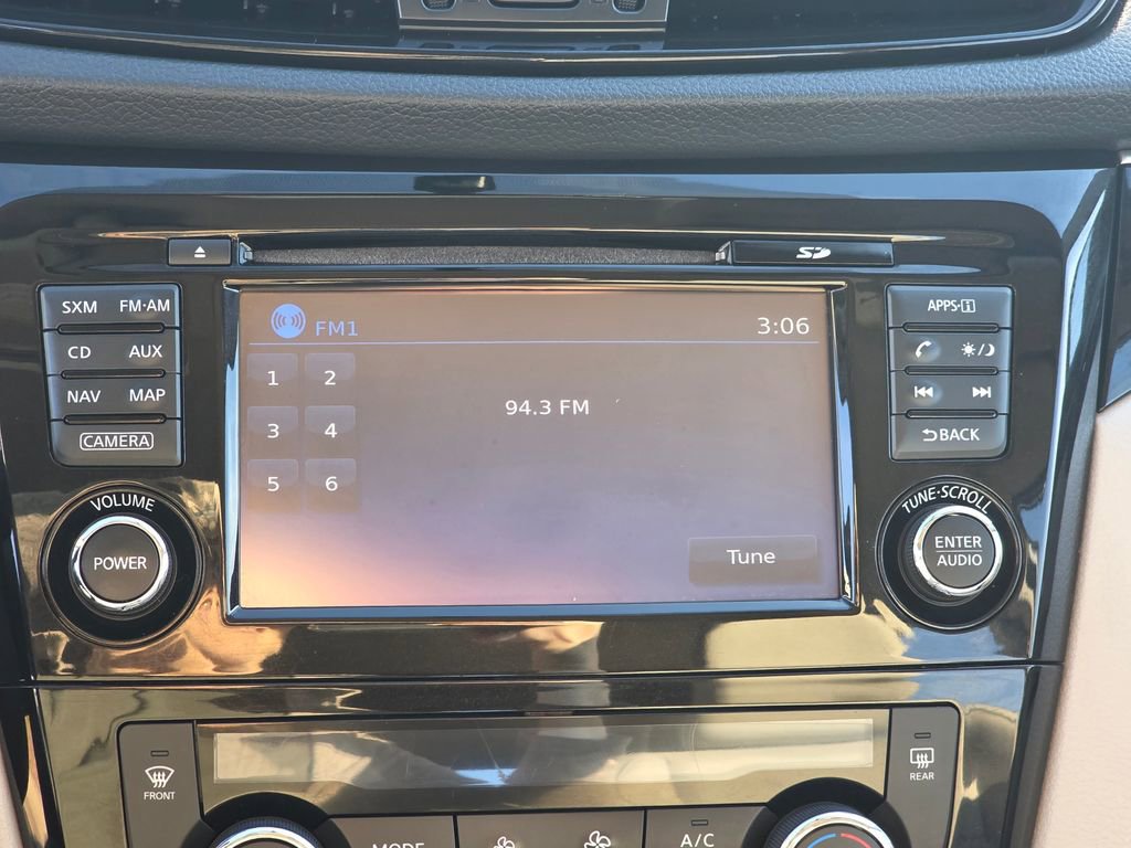 Used 2018 Nissan Rogue Sport SL image 21