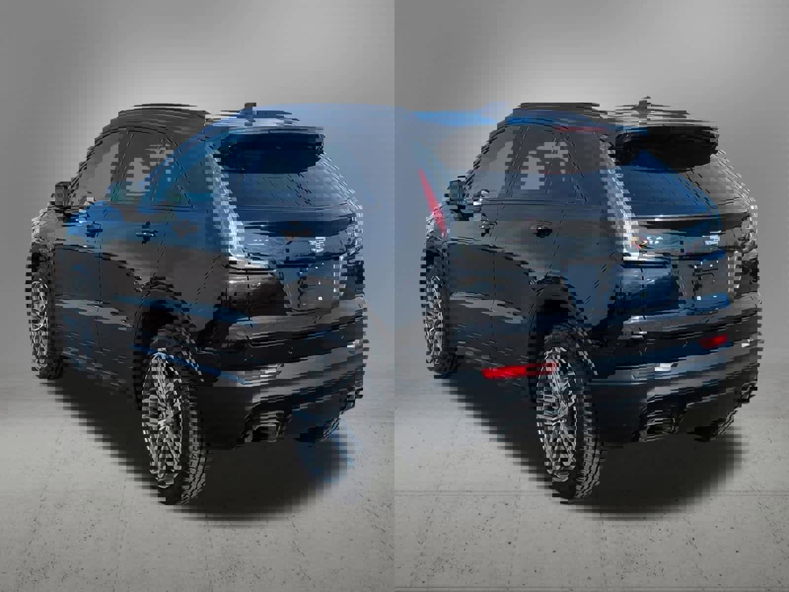 Used 2019 Cadillac XT4 Sport image 4