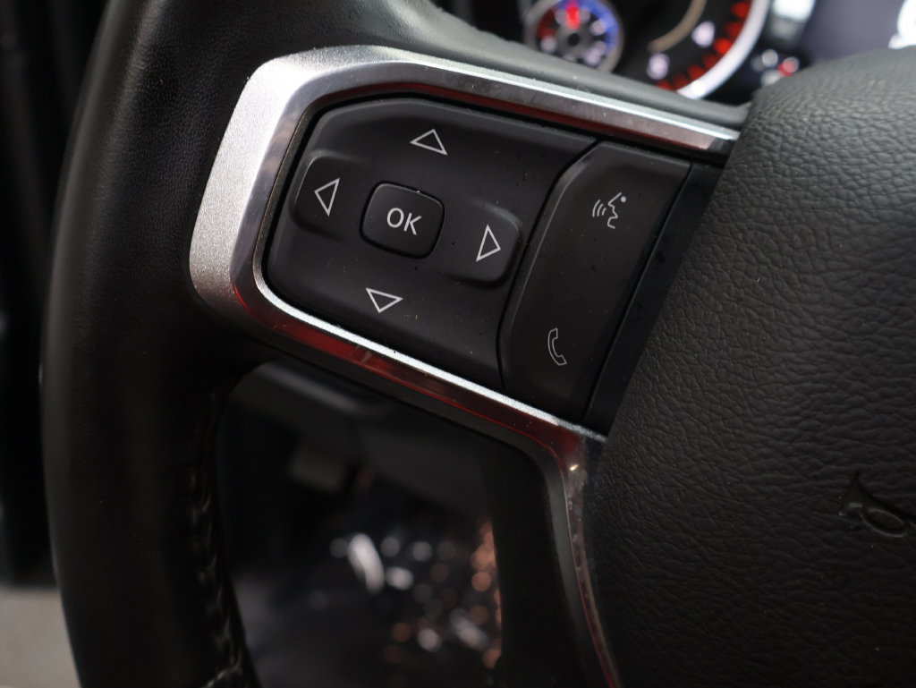 Used 2024 RAM 2500 Laramie w/ Safety Group AWD/4WD image 19