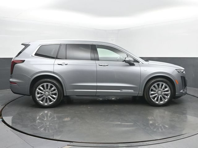 Certified 2025 Cadillac XT6 Premium Luxury w/ Technology Package AWD/4WD image 6