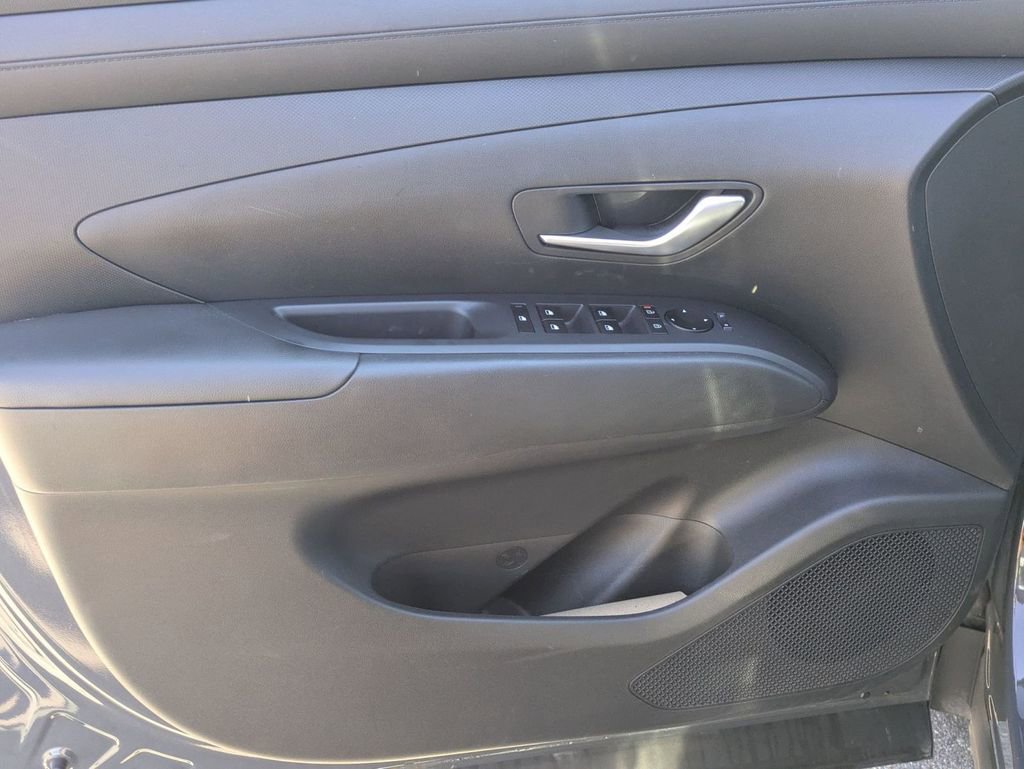 Certified 2025 Hyundai Tucson SEL image 11