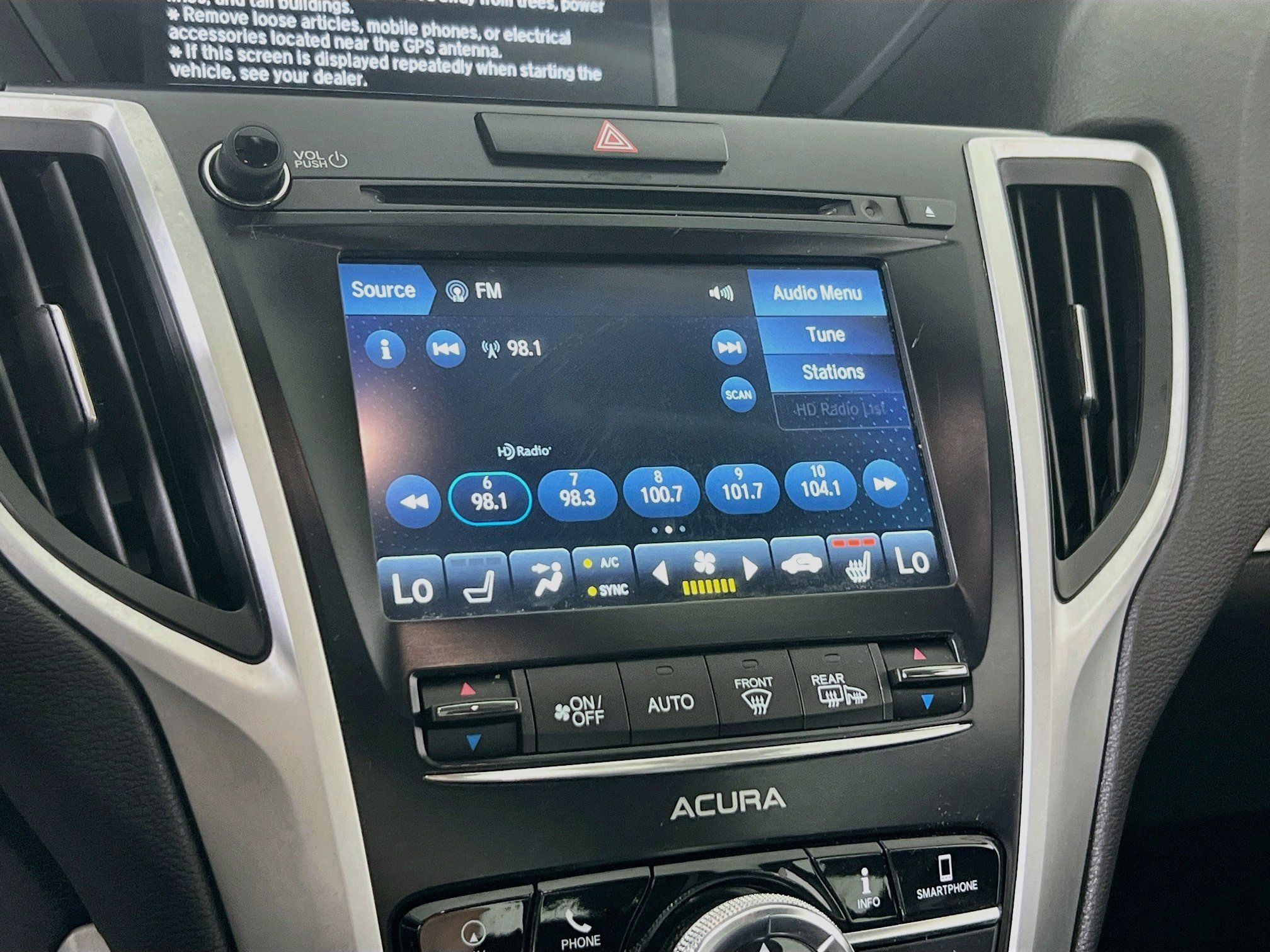 Used 2018 Acura TLX w/ Technology Package FWD image 13