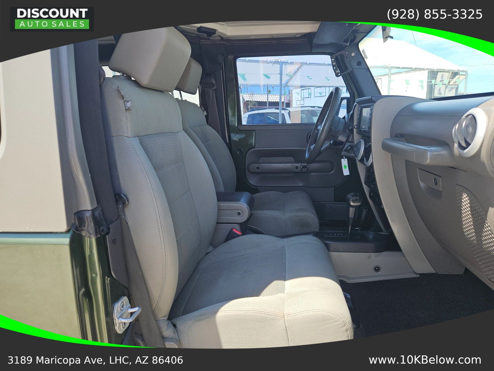 Used 2008 Jeep Wrangler Sahara w/ Dual Top Group AWD/4WD image 9