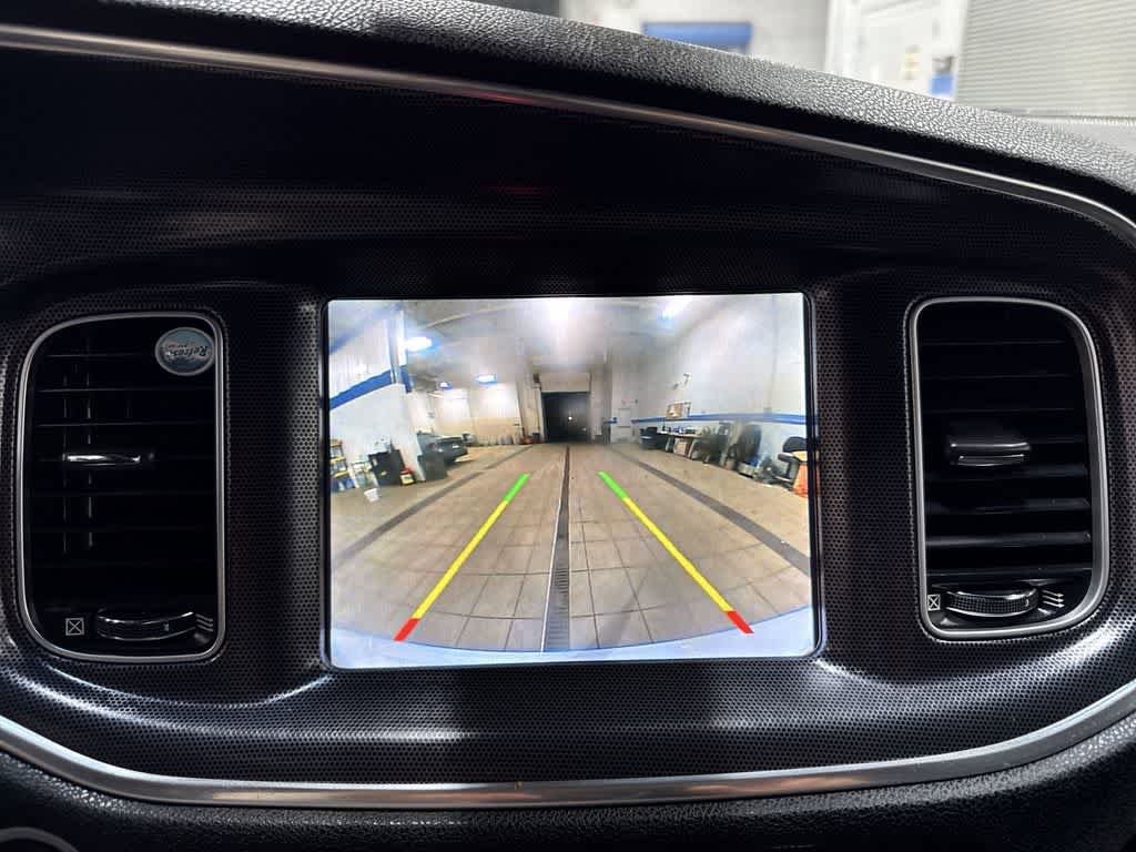 Used 2018 Dodge Charger GT image 24