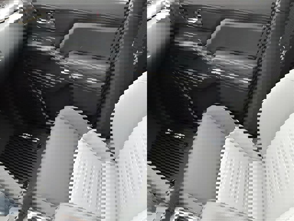 New 2025 Toyota Tacoma TRD Off-Road image 13